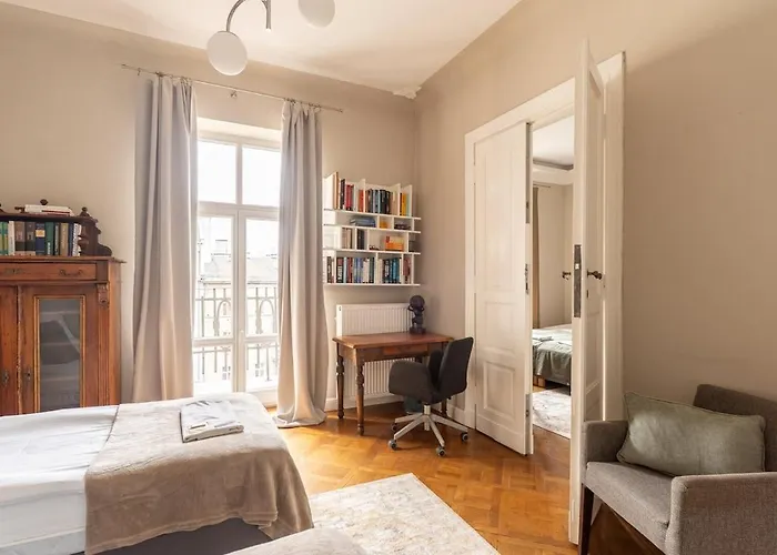 Concierge Wilcza * Warszawa