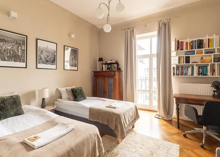 Concierge Wilcza * Warszawa