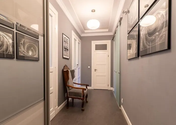 Apartment Concierge Wilcza Warsaw